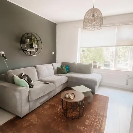 Charming Entire Near Amsterdam Hilversum